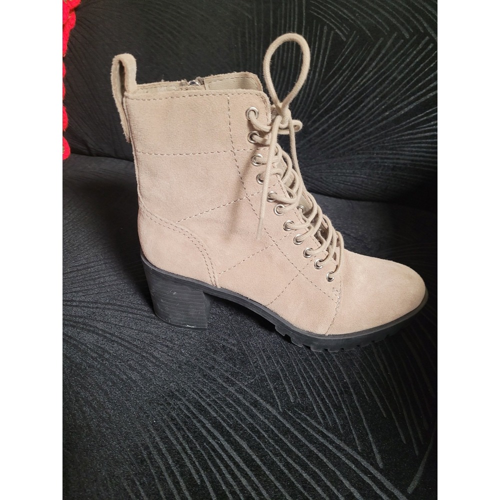 Dolce Vita Womens Sz 8 NWOT Taupe Suede Lace Up Chunky‎ Heeled  Boots Side Zip